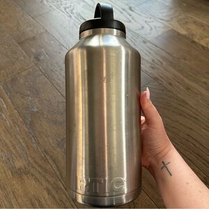 RTIC 64oz Stainless Steel Bottle
